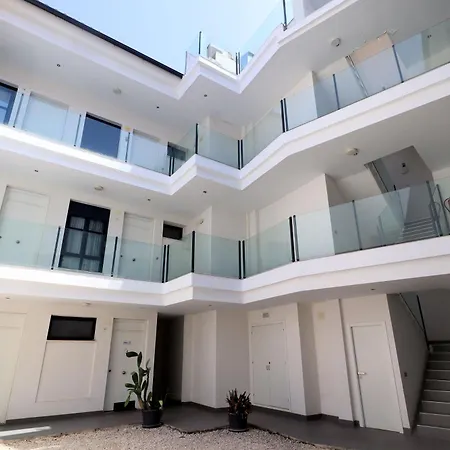 Appartamento Centro By Mira