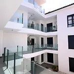 Centro By Mira מלון דירות