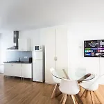 Centro By Mira מלון דירות