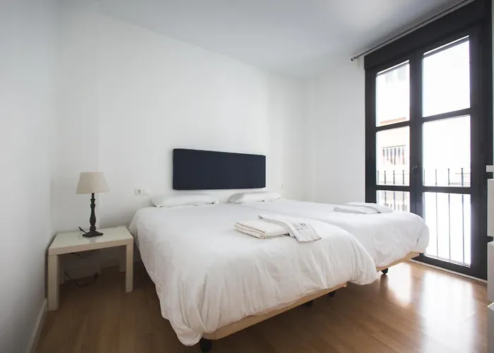 Centro By Mira Cordoue