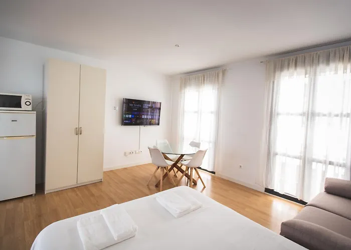 Centro By Mira Cordoue