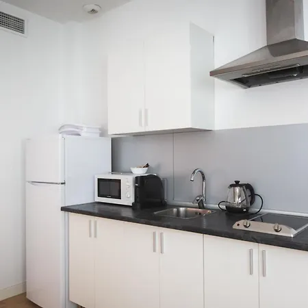 Centro By Mira Aparthotel 3*