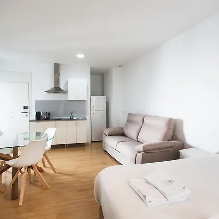 Centro By Mira Aparthotel