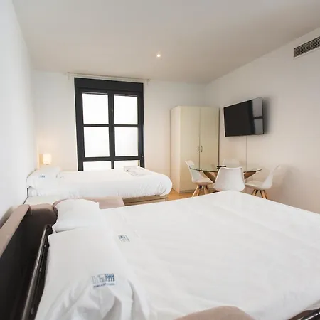 Centro By Mira Aparthotel 3*