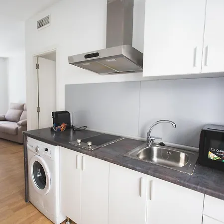 Centro By Mira Aparthotel 3*